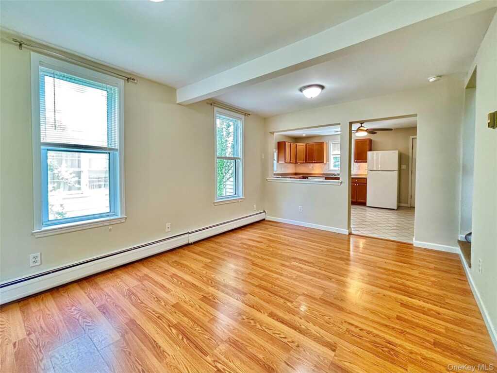 30 Oak Street, Unit #Apt #1, Rhinebeck, NY 12572 - Photo 8 of 29