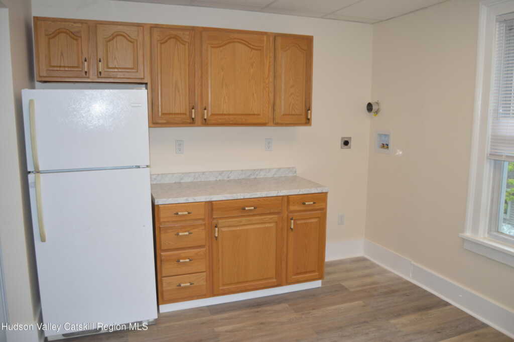 88 Ulster Avenue, Unit #B, Saugerties, NY 12477 - Photo 4 of 13