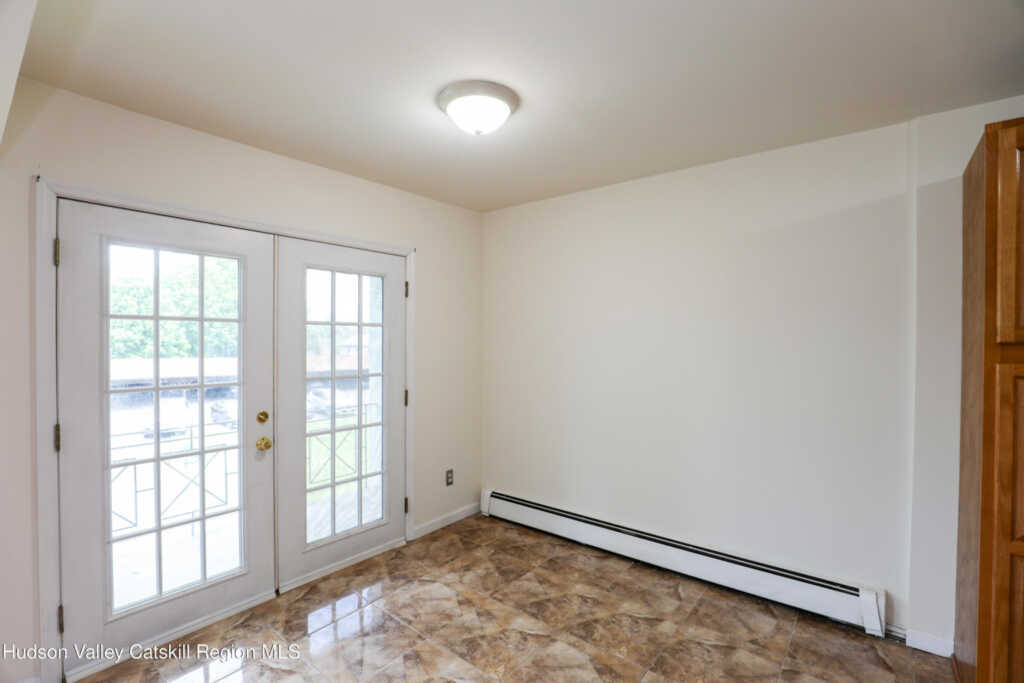 30 Lamb Avenue, Unit #5c, Saugerties, NY 12477 - Photo 4 of 13