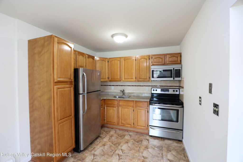 30 Lamb Avenue, Unit #5c, Saugerties, NY 12477 - Photo 5 of 13