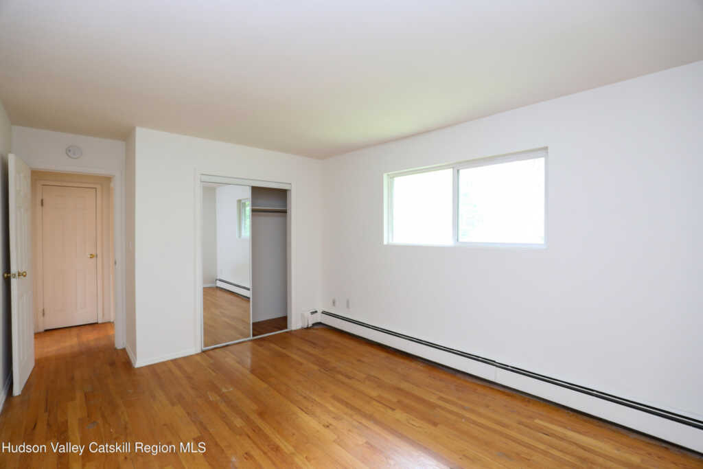 30 Lamb Avenue, Unit #2d, Saugerties, NY 12477 - Photo 8 of 11