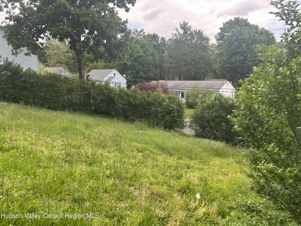 65 First Avenue, Kingston, NY 12401 - Photo 14 of 16