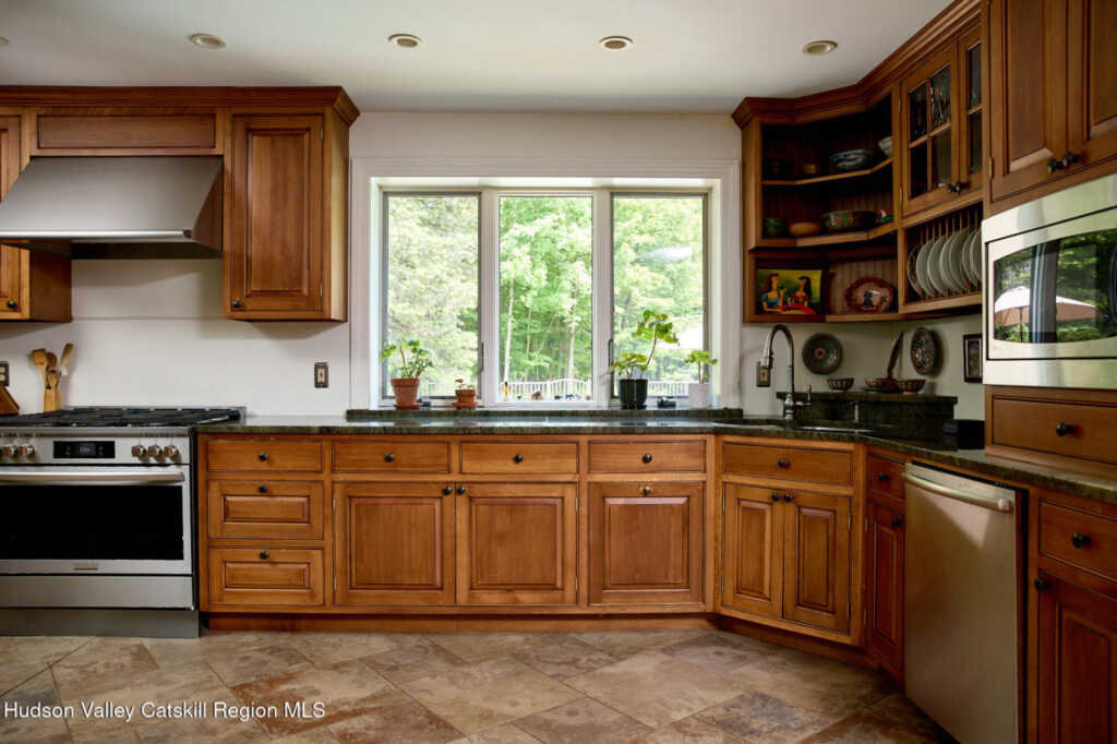 96 Plains Road, New Paltz, NY 12561 - Photo 14 of 47