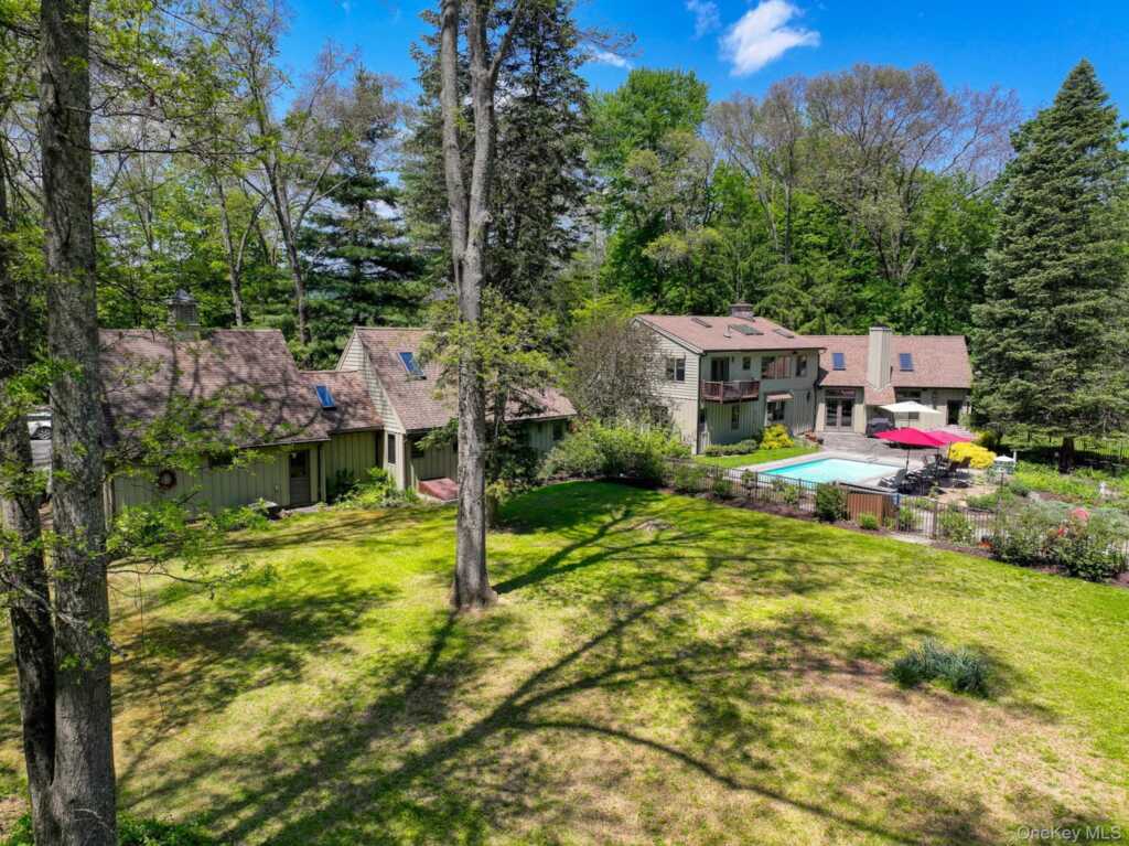 96 Plains Road, New Paltz, NY 12561 - Photo 4 of 47