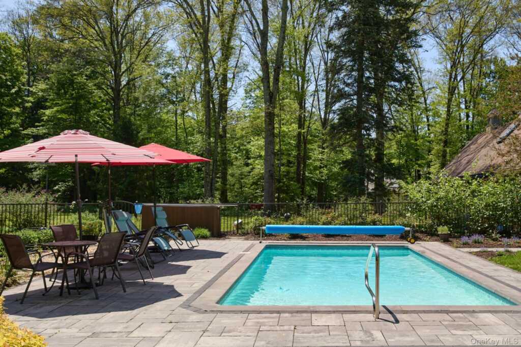 96 Plains Road, New Paltz, NY 12561 - Photo 7 of 47