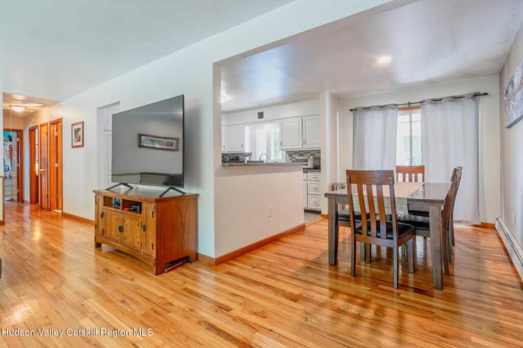 105 Alda Drive, Kingston, NY 12401 - Photo 12 of 42