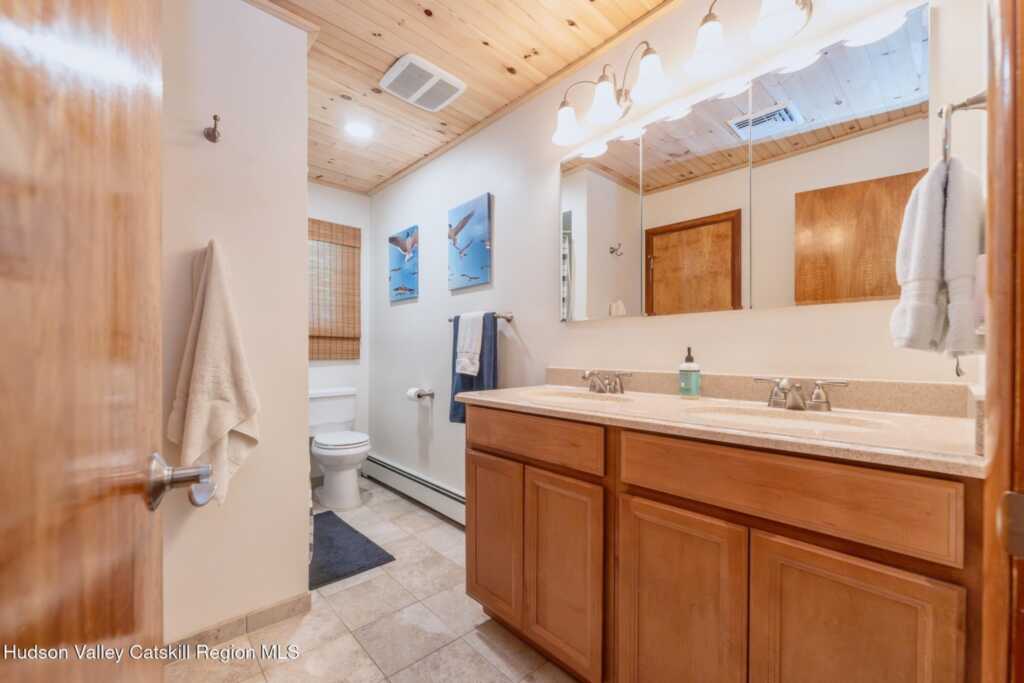 105 Alda Drive, Kingston, NY 12401 - Photo 23 of 42