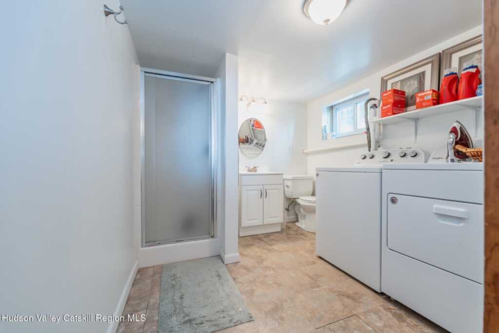 105 Alda Drive, Kingston, NY 12401 - Photo 34 of 42