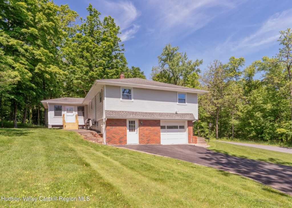 105 Alda Drive, Kingston, NY 12401 - Photo 35 of 42
