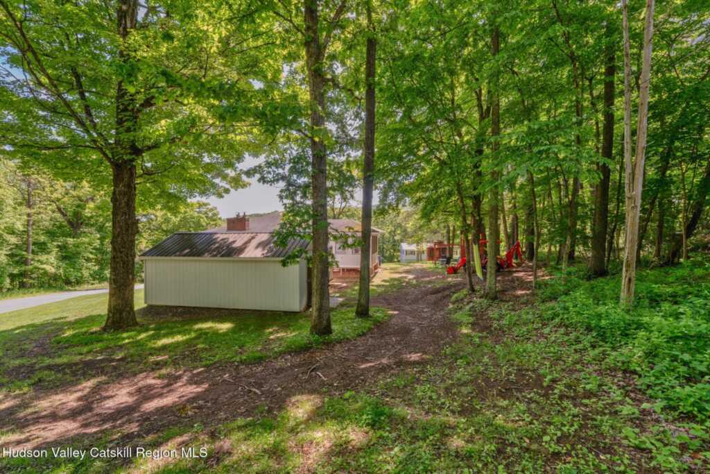 105 Alda Drive, Kingston, NY 12401 - Photo 40 of 42