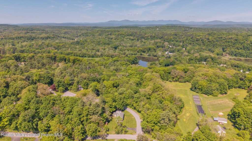 105 Alda Drive, Kingston, NY 12401 - Photo 41 of 42
