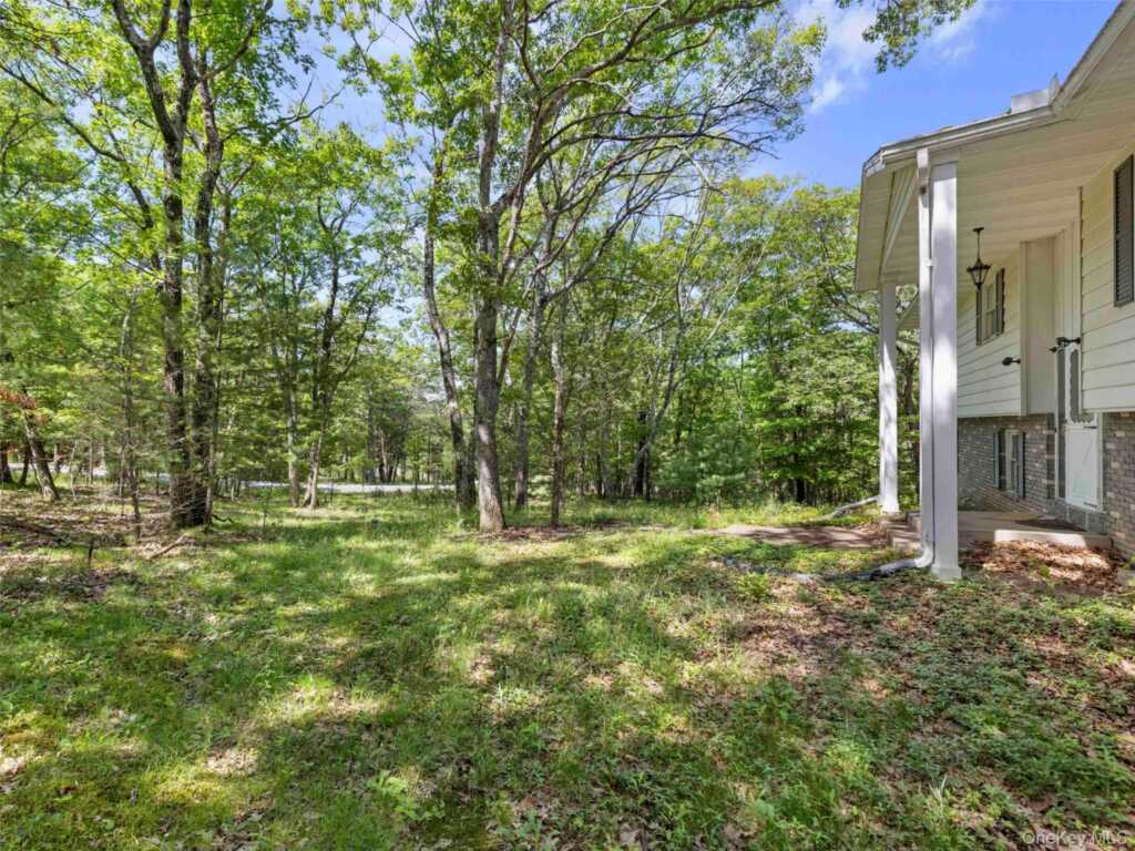 1079 Josephs Boulevard, Saugerties, NY 12477 - Photo 29 of 39