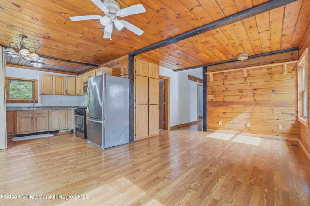 755 Glasco Turnpike, Saugerties, NY 12477 - Photo 12 of 25