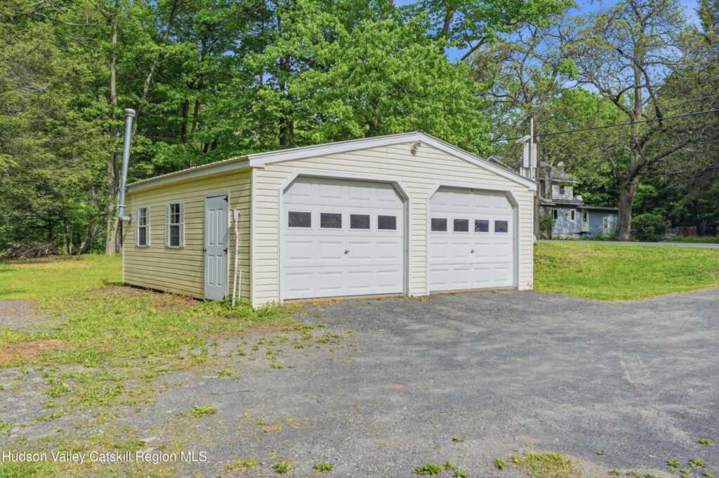 755 Glasco Turnpike, Saugerties, NY 12477 - Photo 7 of 25