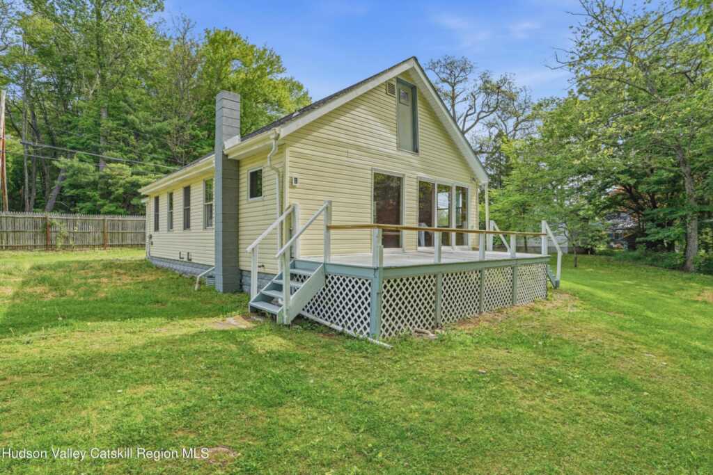 755 Glasco Turnpike, Saugerties, NY 12477 - Photo 8 of 25