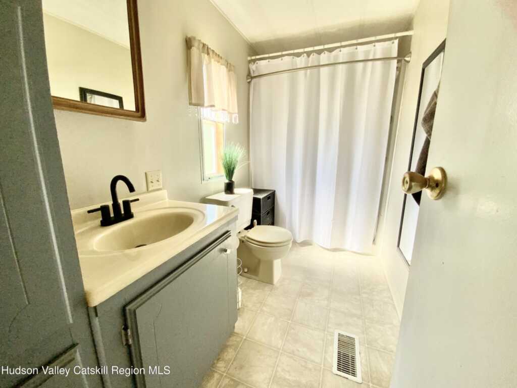 18 Cook Lane, New Paltz, NY 12561 - Photo 6 of 23