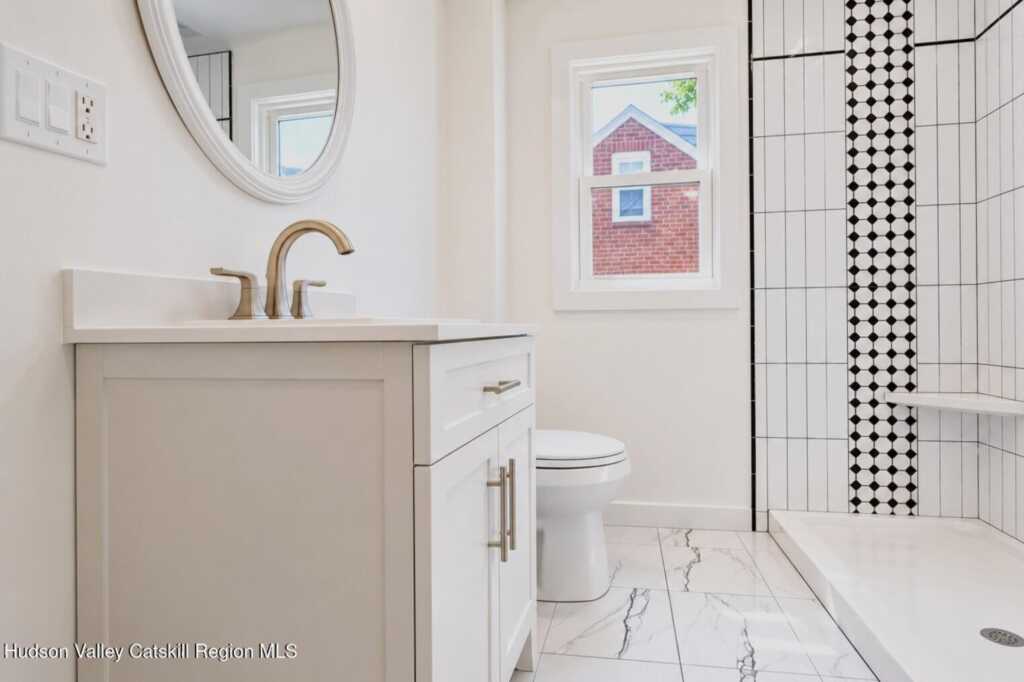 30 Madison Avenue, Kingston, NY 12401 - Photo 7 of 19