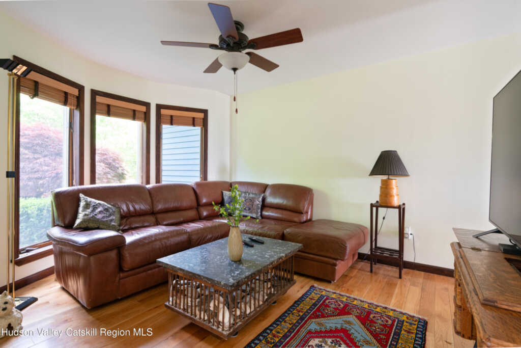 828 West Saugerties Woodstock Road, Saugerties, NY 12477 - Photo 15 of 43