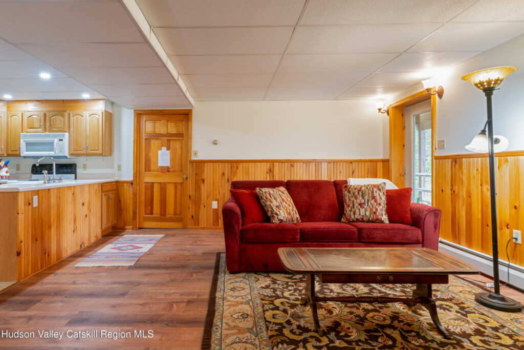 828 West Saugerties Woodstock Road, Saugerties, NY 12477 - Photo 34 of 43