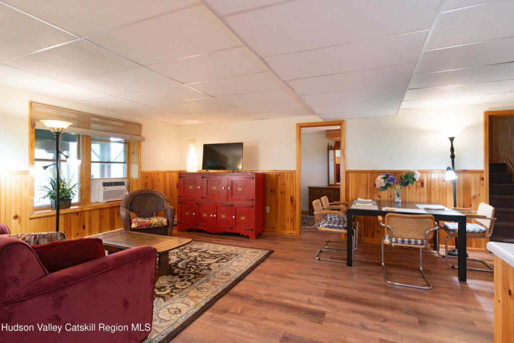 828 West Saugerties Woodstock Road, Saugerties, NY 12477 - Photo 36 of 43