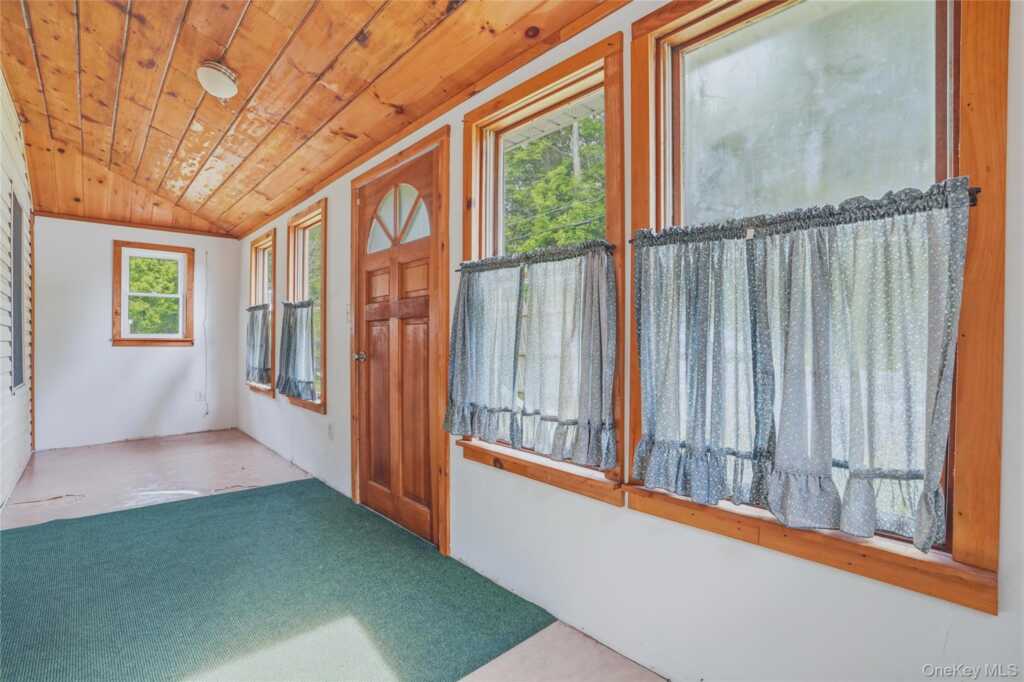755 Glasco Turnpike, Saugerties, NY 12477 - Photo 13 of 22