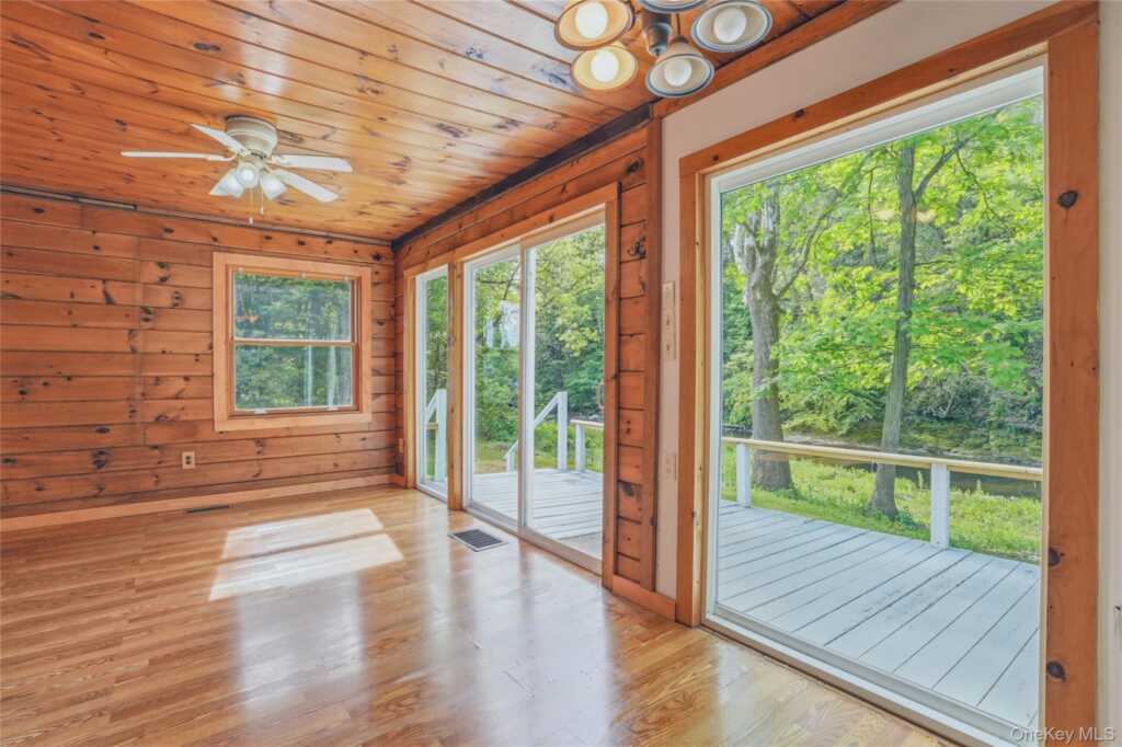 755 Glasco Turnpike, Saugerties, NY 12477 - Photo 18 of 22