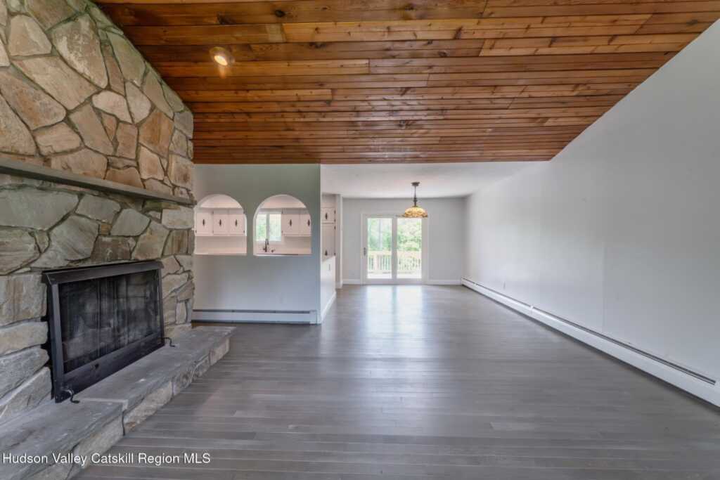 484 Dewitt Mills Road, Kingston, NY 12401 - Photo 16 of 48
