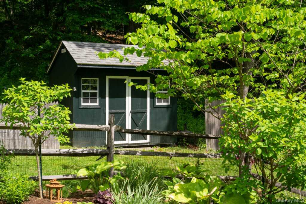85 Frost Road, Rhinebeck, NY 12572 - Photo 28 of 31
