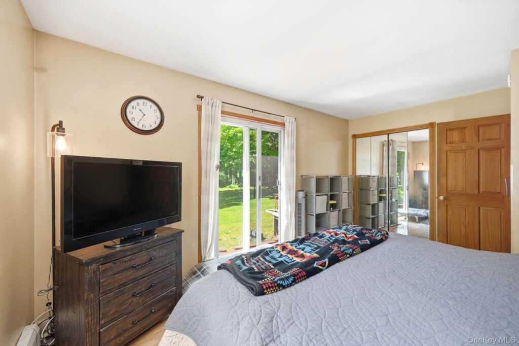 13 Diamond Court, Saugerties, NY 12477 - Photo 14 of 32