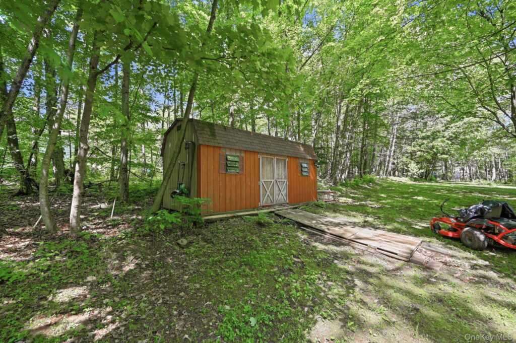 13 Diamond Court, Saugerties, NY 12477 - Photo 25 of 32