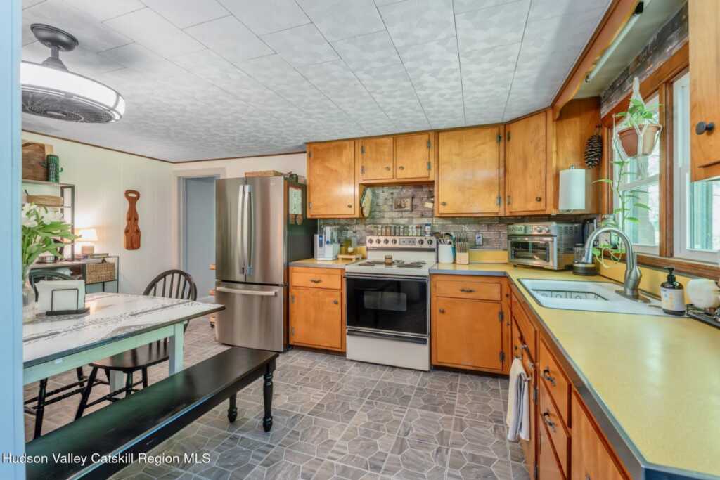 391 Joys Lane, Hurley, NY 12443 - Photo 14 of 35