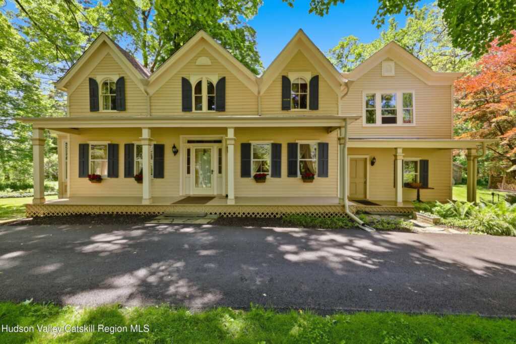 118 Maple Hill Drive, Rosendale, NY 12472