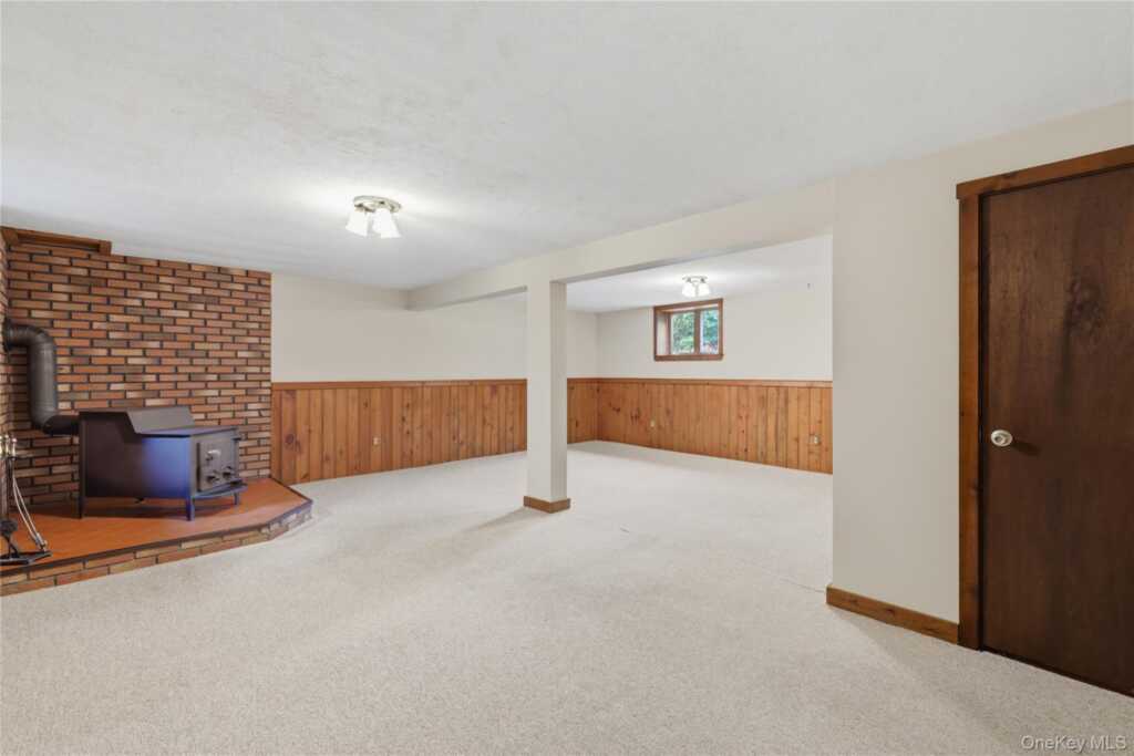 2 Linder Drive, New Paltz, NY 12561 - Photo 22 of 38