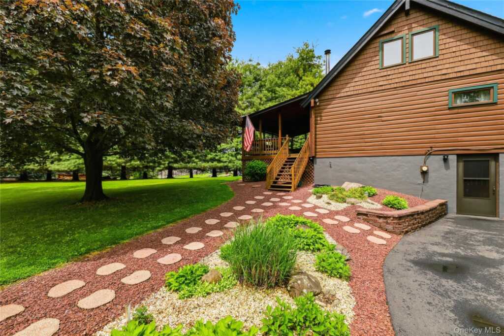 2 Linder Drive, New Paltz, NY 12561 - Photo 33 of 38