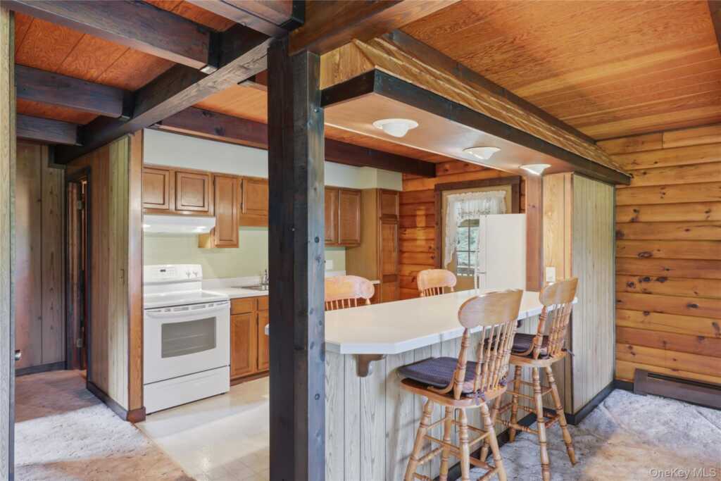 2 Linder Drive, New Paltz, NY 12561 - Photo 9 of 38