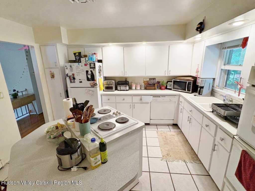 85 Putt Corners Road, New Paltz, NY 12561 - Photo 15 of 27