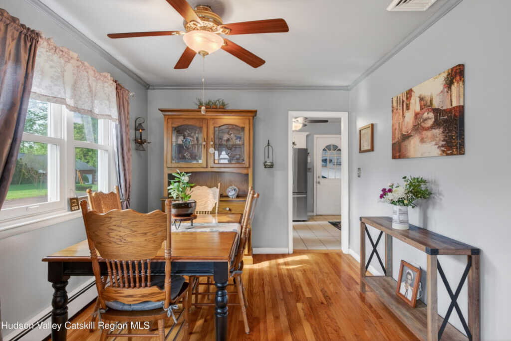 1084 Codwise Street, Kingston, NY 12401 - Photo 12 of 48