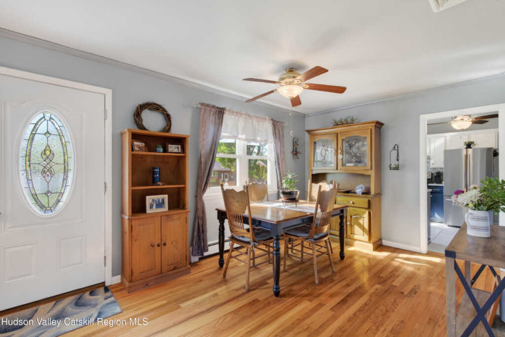 1084 Codwise Street, Kingston, NY 12401 - Photo 6 of 48