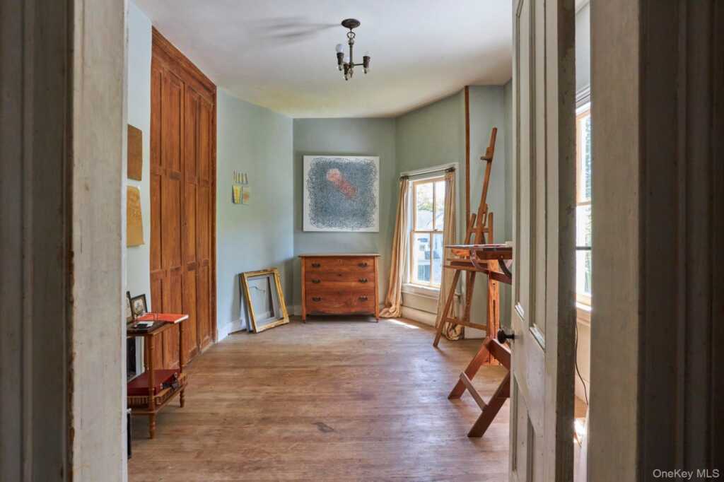 31 Chestnut Street, Rhinebeck, NY 12572 - Photo 27 of 48