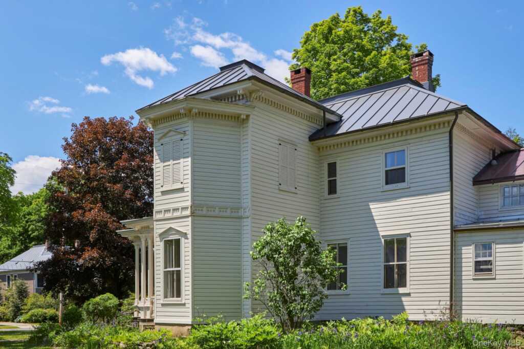 31 Chestnut Street, Rhinebeck, NY 12572 - Photo 40 of 48