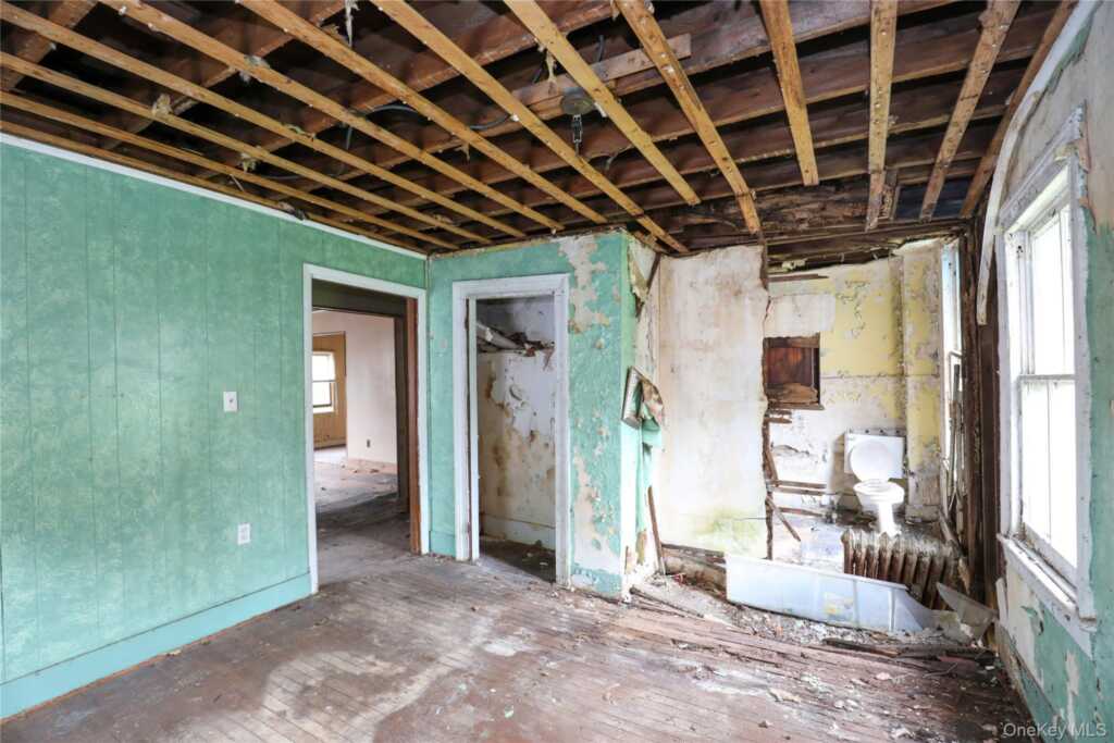 112 Hone Street, Kingston, NY 12401 - Photo 12 of 22