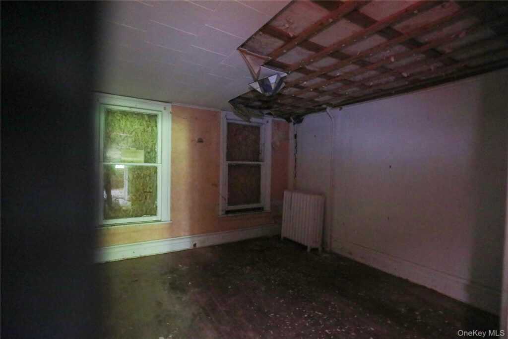 112 Hone Street, Kingston, NY 12401 - Photo 7 of 22