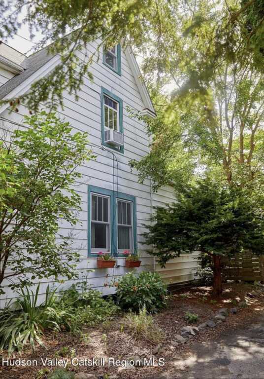 20 Millrock Road, New Paltz, NY 12561 - Photo 3 of 22