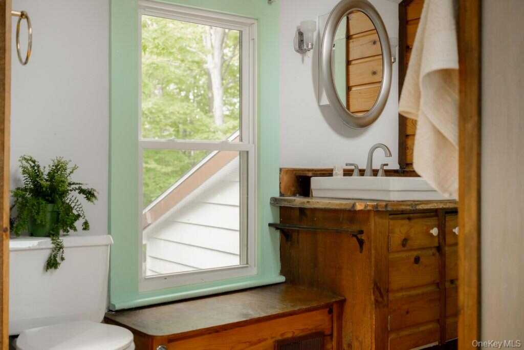 1231 Route 308, Rhinebeck, NY 12572 - Photo 17 of 45