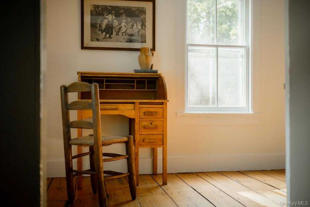 1231 Route 308, Rhinebeck, NY 12572 - Photo 5 of 45