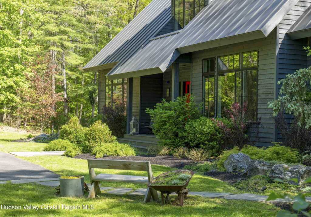 31 Cabin Lane, High Falls, NY 12440