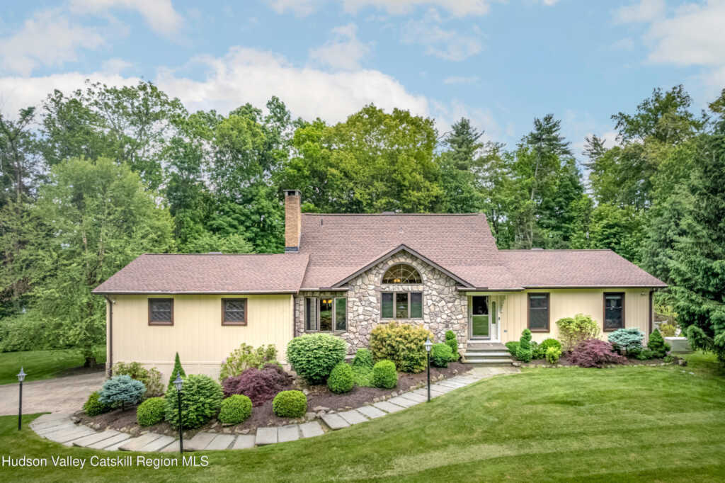 101 Elisa Landi Drive, Kingston, NY 12401