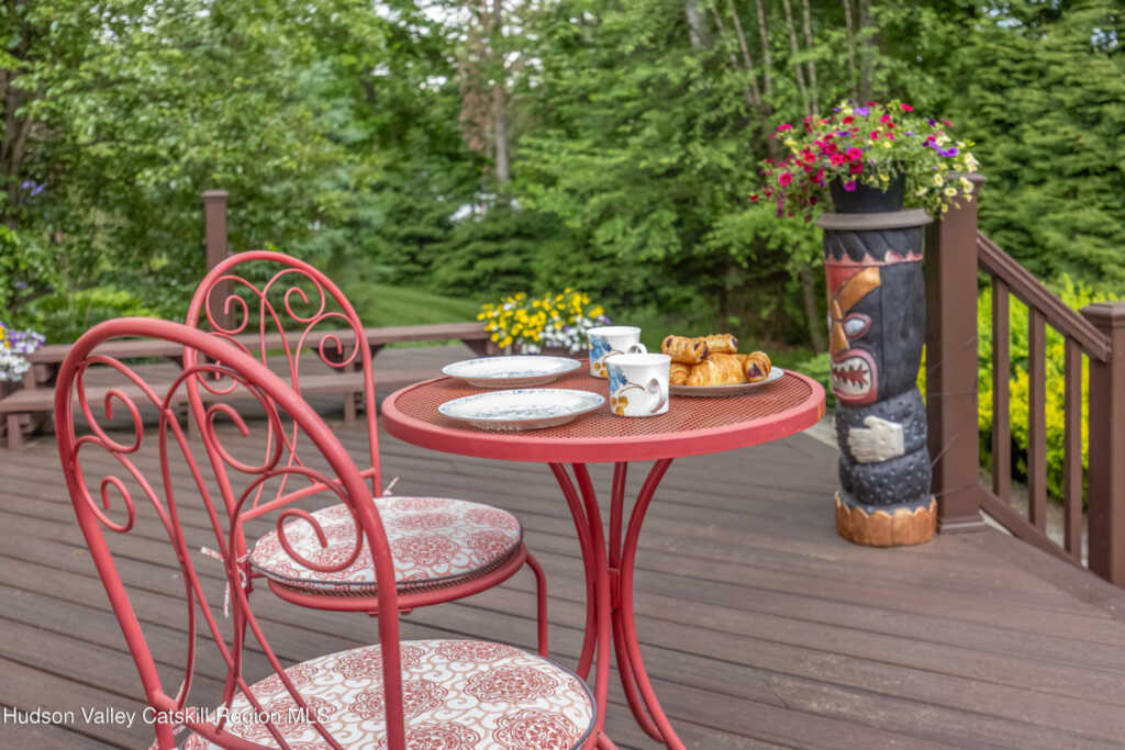 101 Elisa Landi Drive, Kingston, NY 12401 - Photo 17 of 46