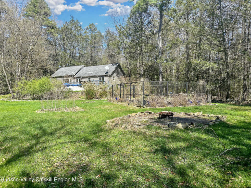 148 John Carle Road, Saugerties, NY 12477 - Photo 3 of 17