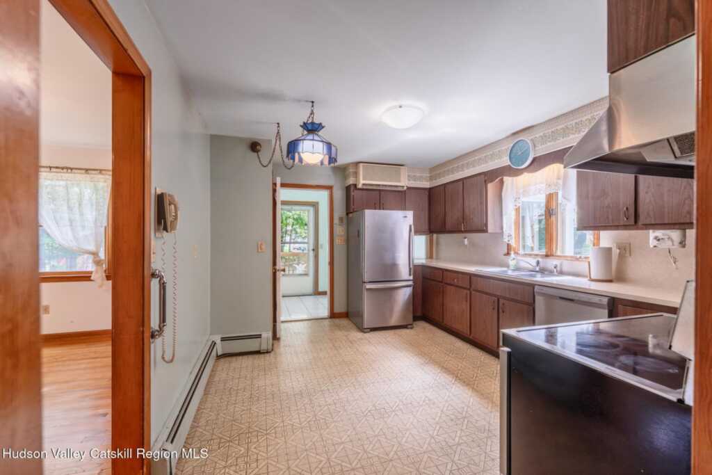 154 Marius Street, Kingston, NY 12401 - Photo 22 of 50